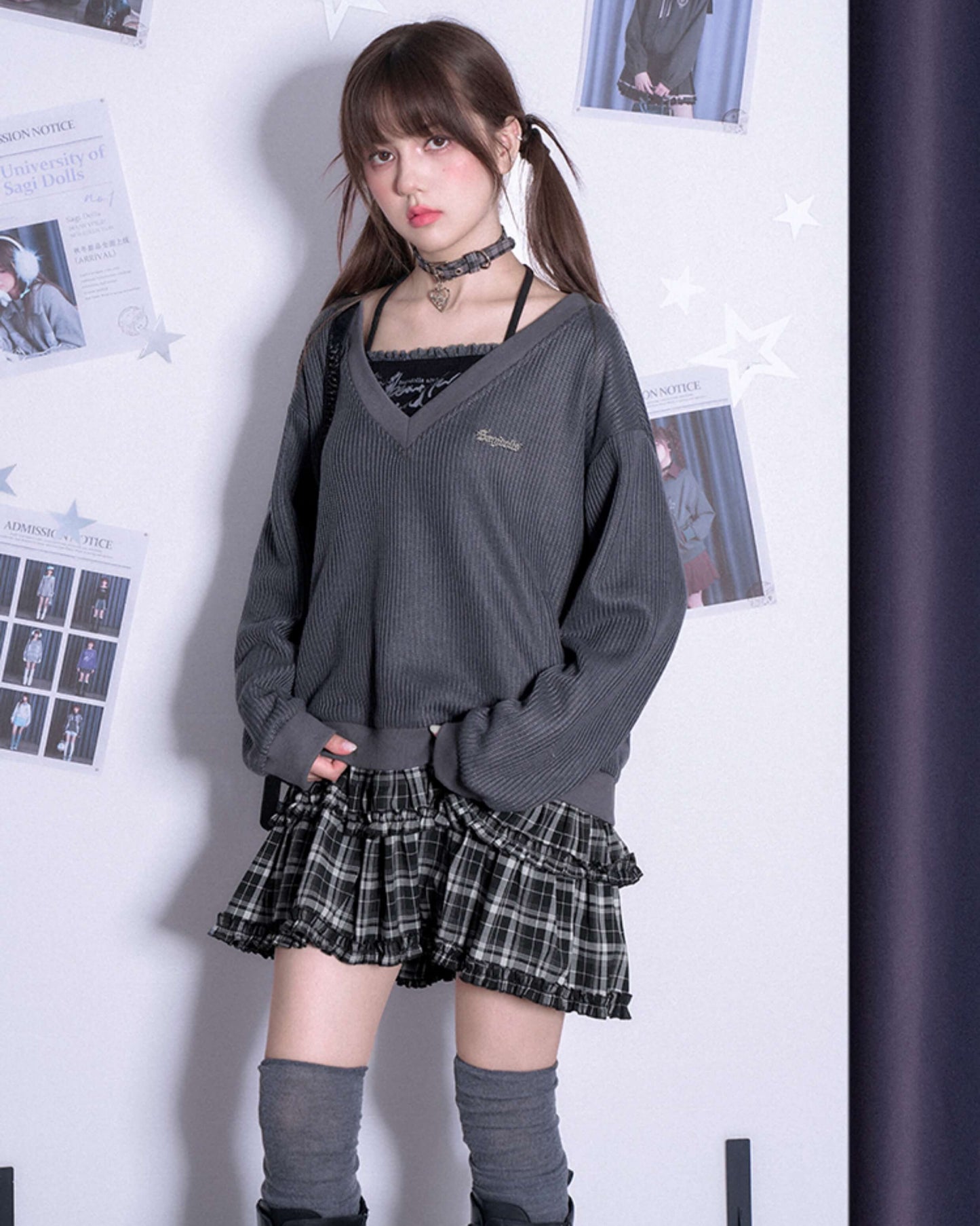 V-NECK KNIT CHECK TIERED DRESS