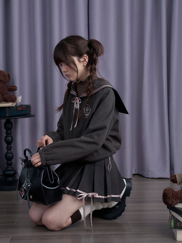 SAILOR COLLAR RIBBON ZIP BLOUSON