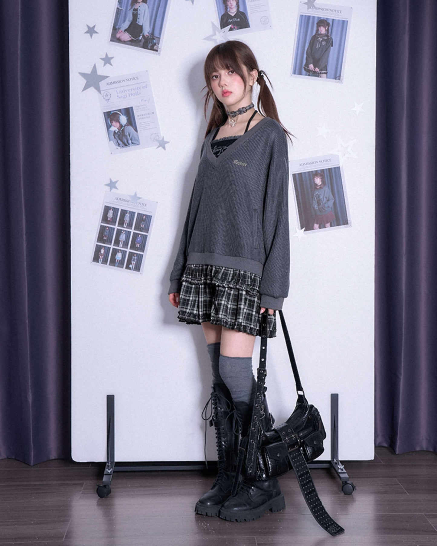 V-NECK KNIT CHECK TIERED DRESS